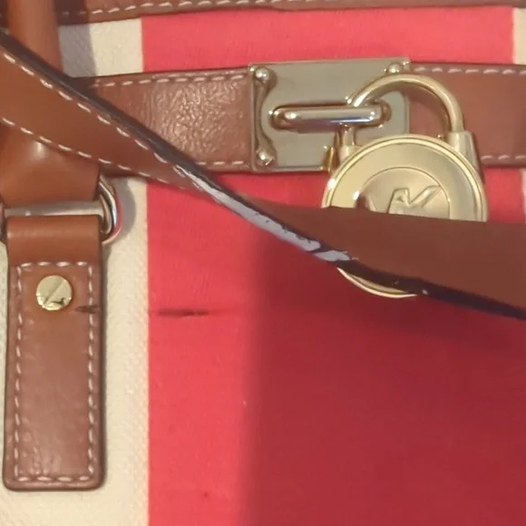 Michael Kors Hamilton Mono Red Stripe Canvas Leather Tote Large Lock Chain - Picture 3 of 10